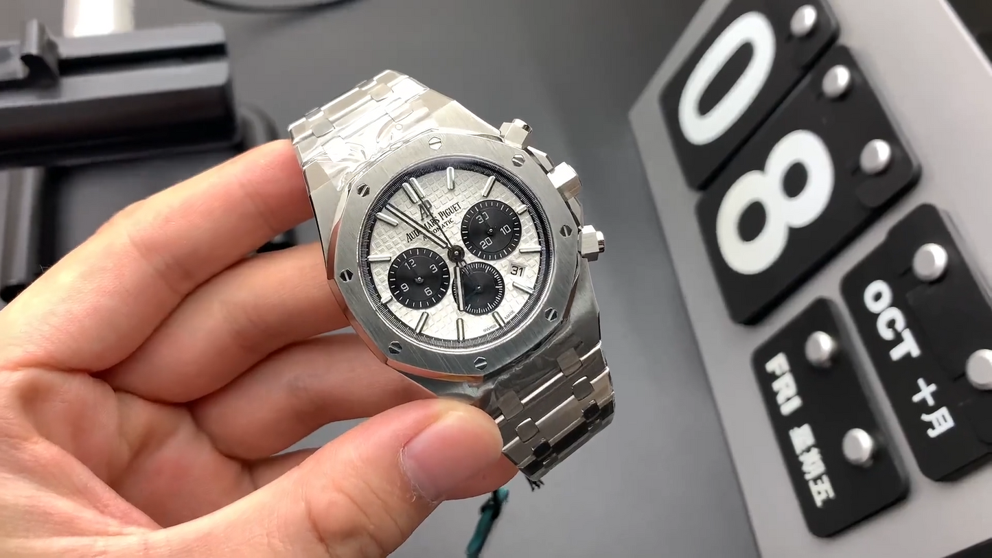 Audemars Piguet Royal Oak Chronograph “Panda” – Stainless Steel