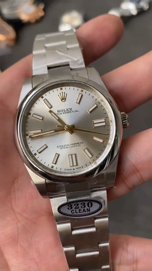 OYSTER PERPETUAL (Rolex Oyster Perpetual)